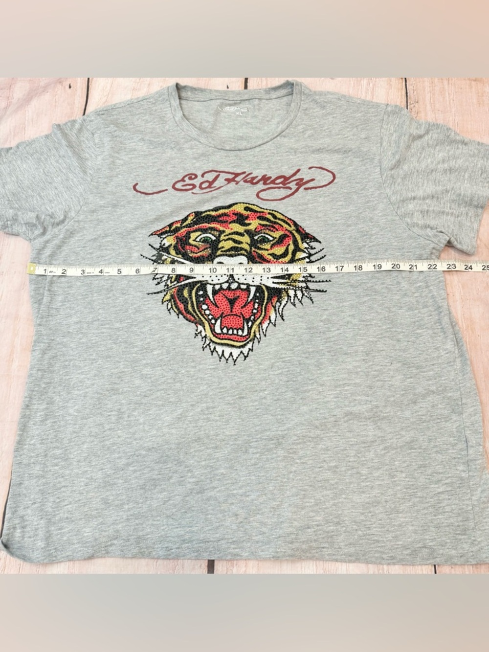 Ed Hardy Tiger Graphic Mens Size XL T-shirt Rhinestone Tattoo Art Gray Y2K - Picture 3 of 6
